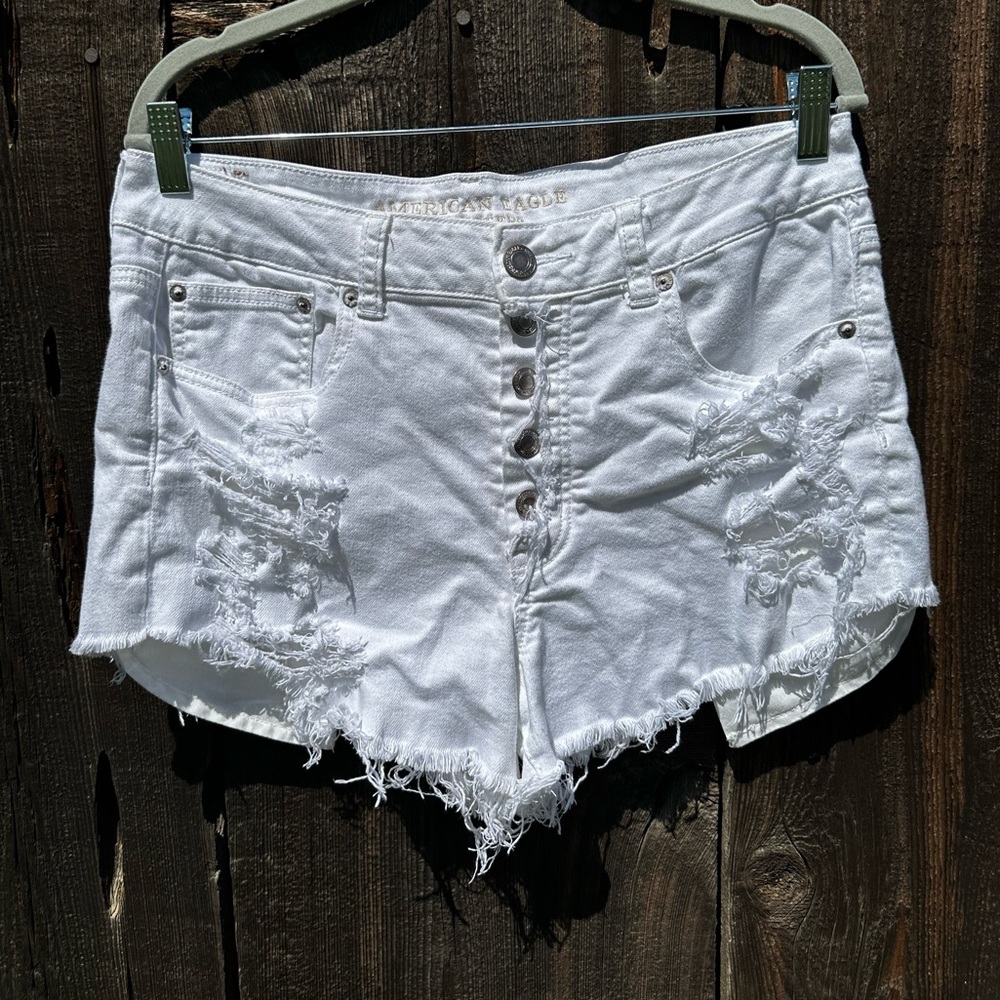 American Eagle White Hi-Rise Festival Denim Distressed Jean Button Fly Shorts